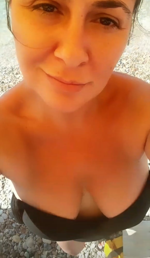 白人のおっぱい
 #79975926