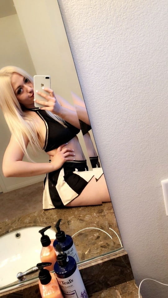 Rubia castigadora
 #95704854