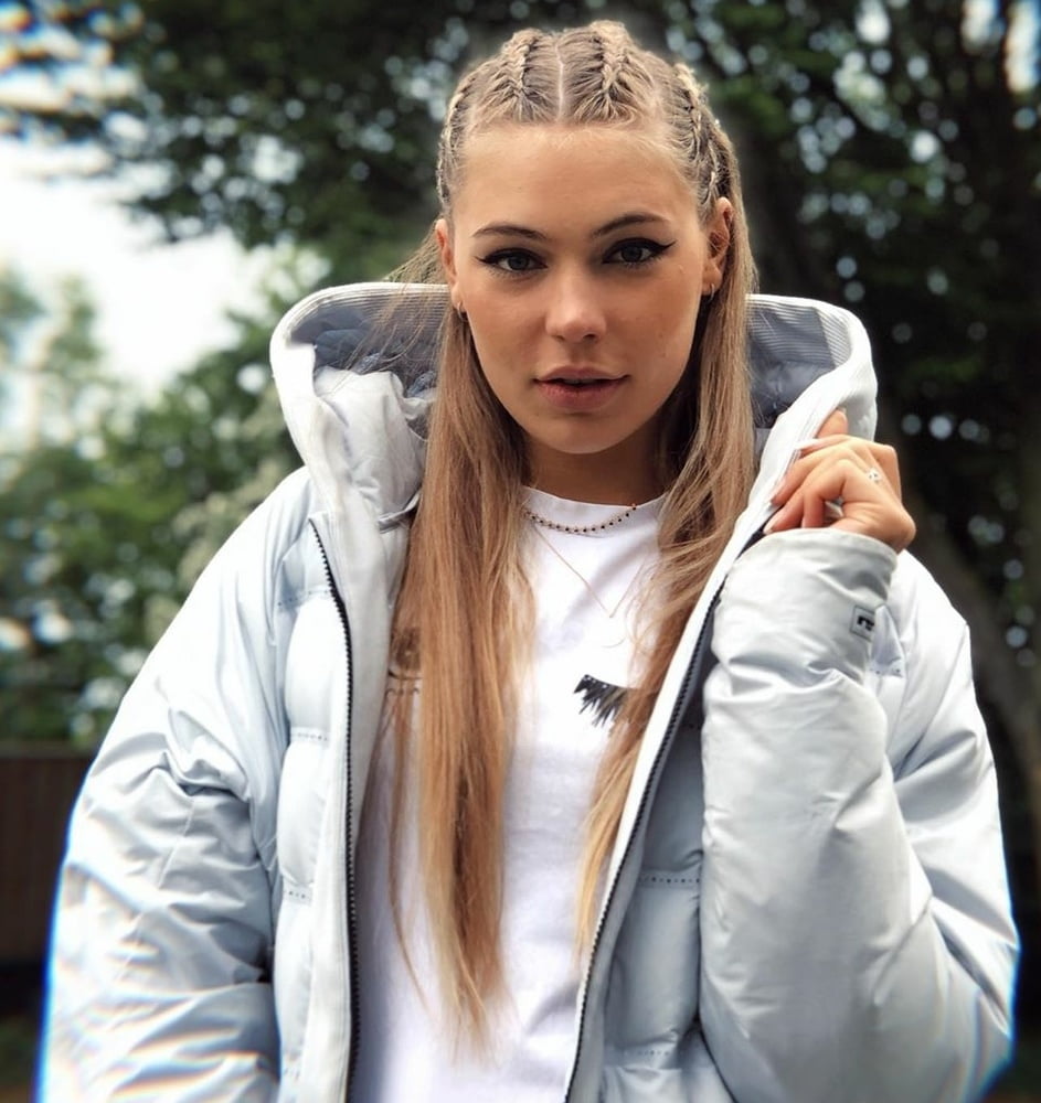 Kathie's girls jutta leerdam
 #99480127