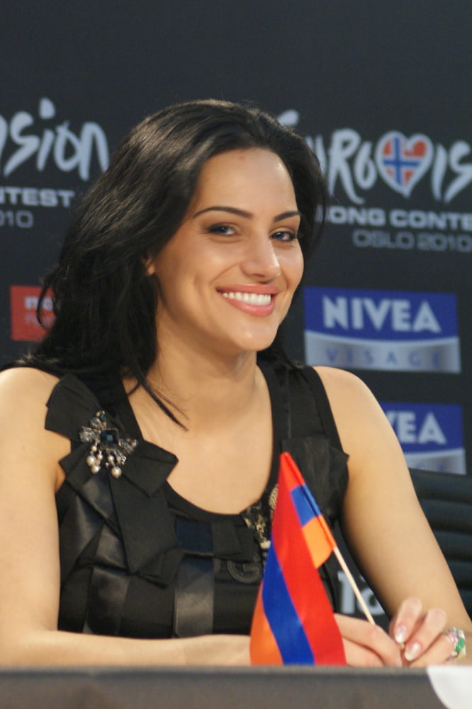 Eva rivas (eurovision 2010 armenien)
 #104833726