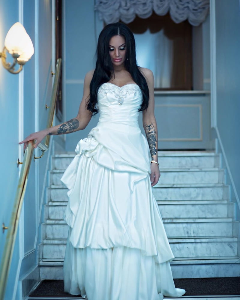 Eva rivas (eurovision 2010 armenien)
 #104833748