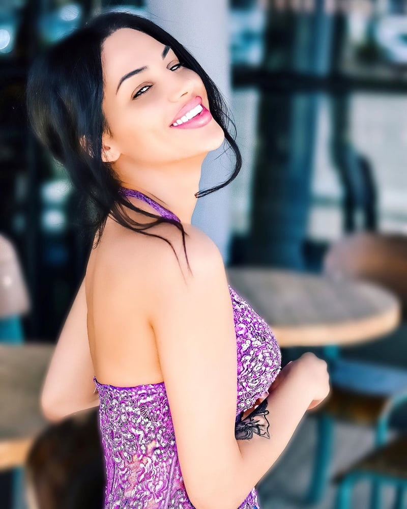 Eva rivas (eurovision 2010 armenien)
 #104833751