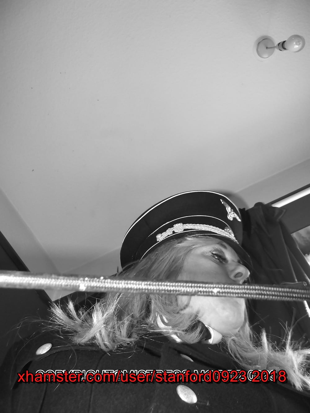 Puta en vestido de fantasía
 #106593019