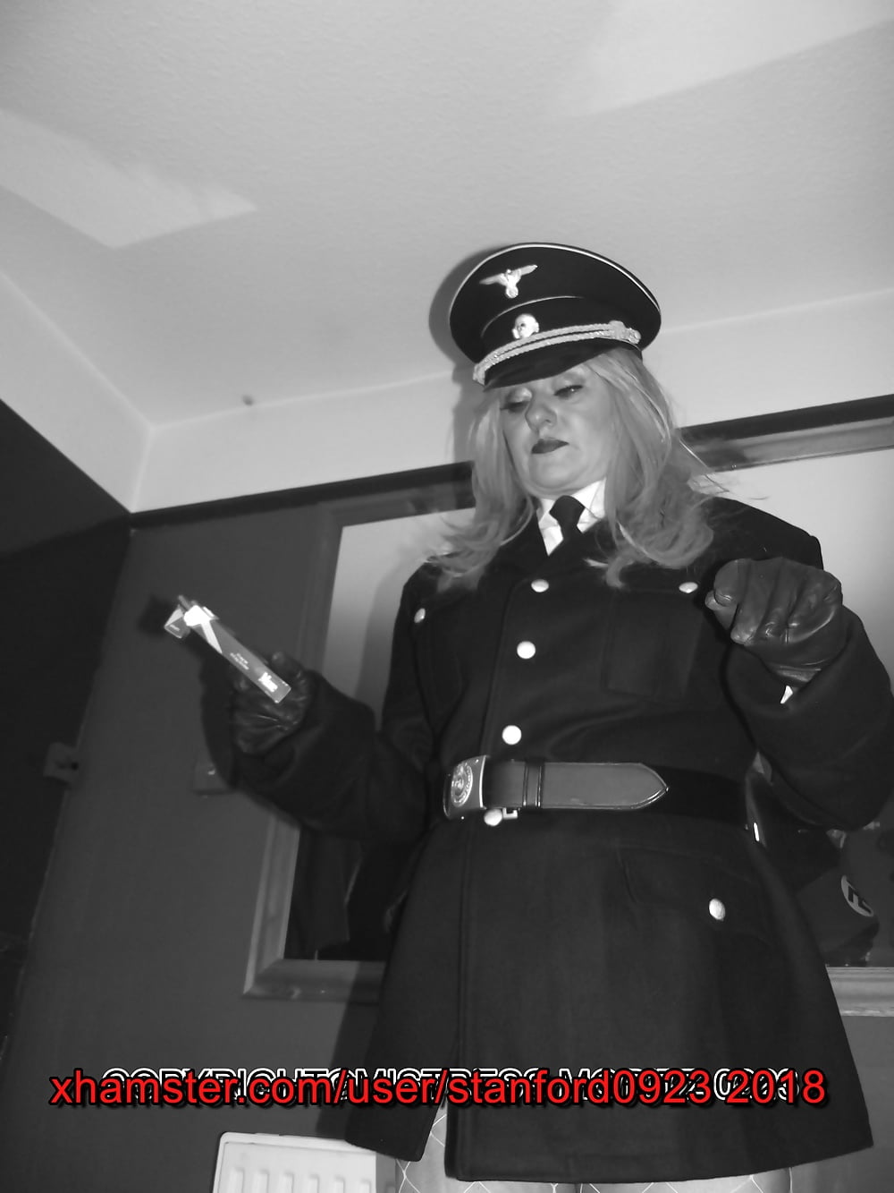 Puta en vestido de fantasía
 #106593021