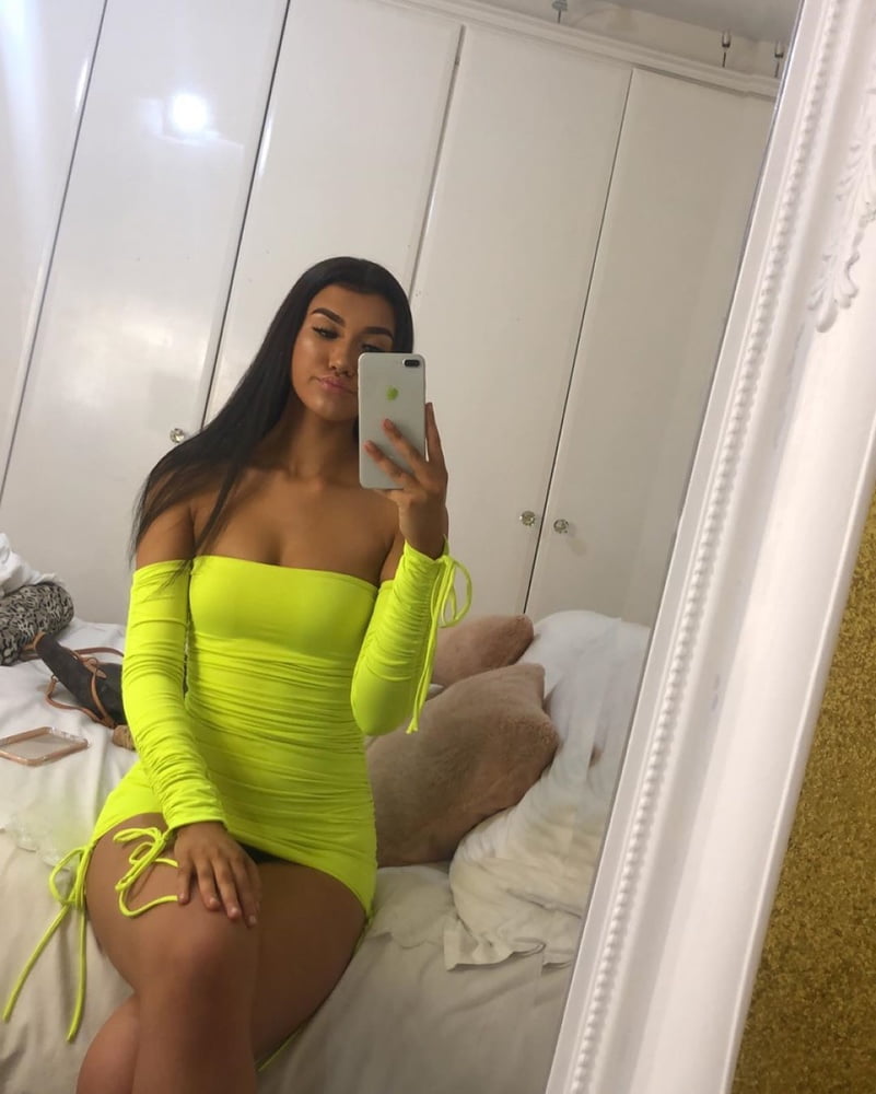 Putas británicas sexy que aman la bbc
 #94779947