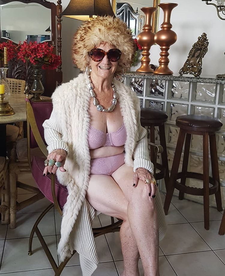 Very old non-nude gilf likes her hats #80191205