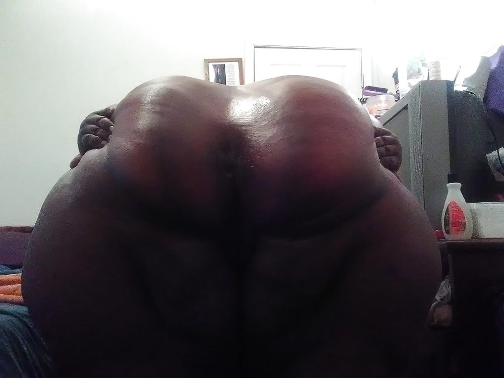 Fat Black Asses #91020216