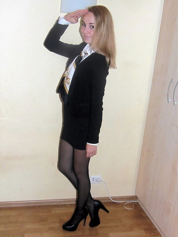 Lindo en uniforme
 #80738227