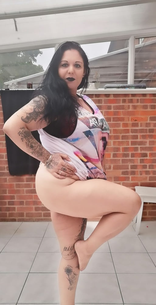 Paula, sexy UK Chunky MILF Slut #90109944