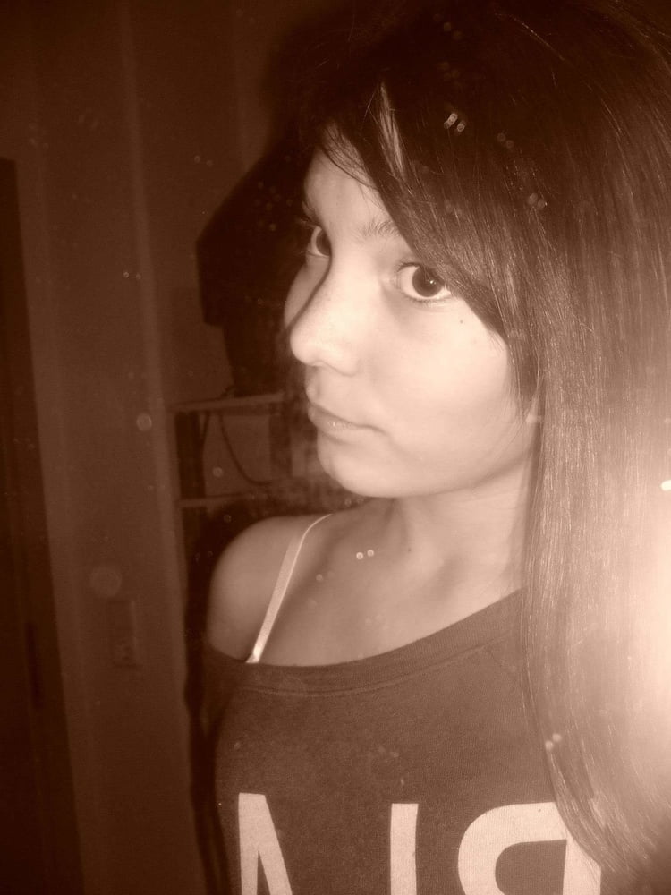 Alexi.B #81709819