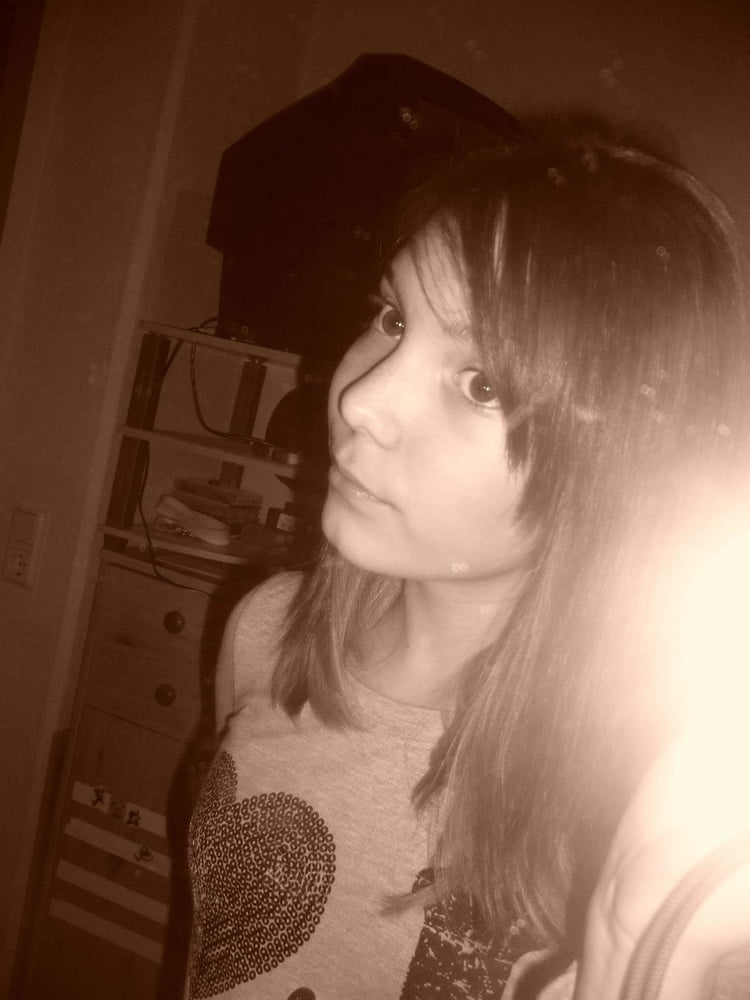 Alexi.B #81709828
