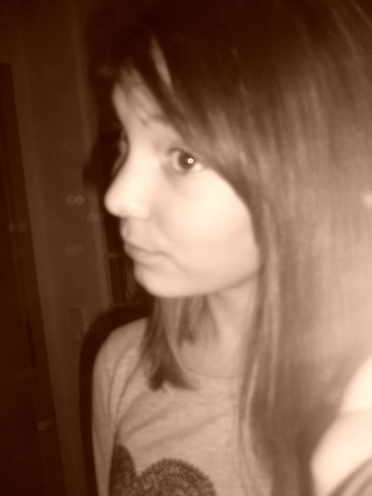 Alexi.B #81709834