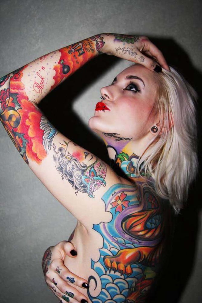 tattooed girls #100140630