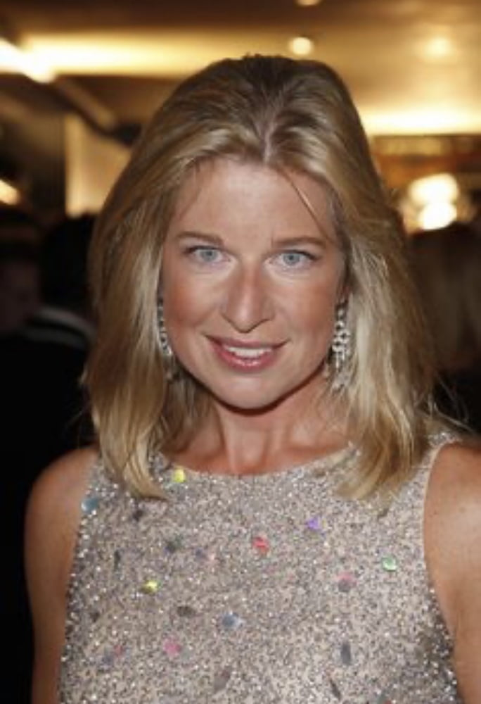 Sborra per la puttana milf bloccato su katie hopkins wank banca
 #93923520