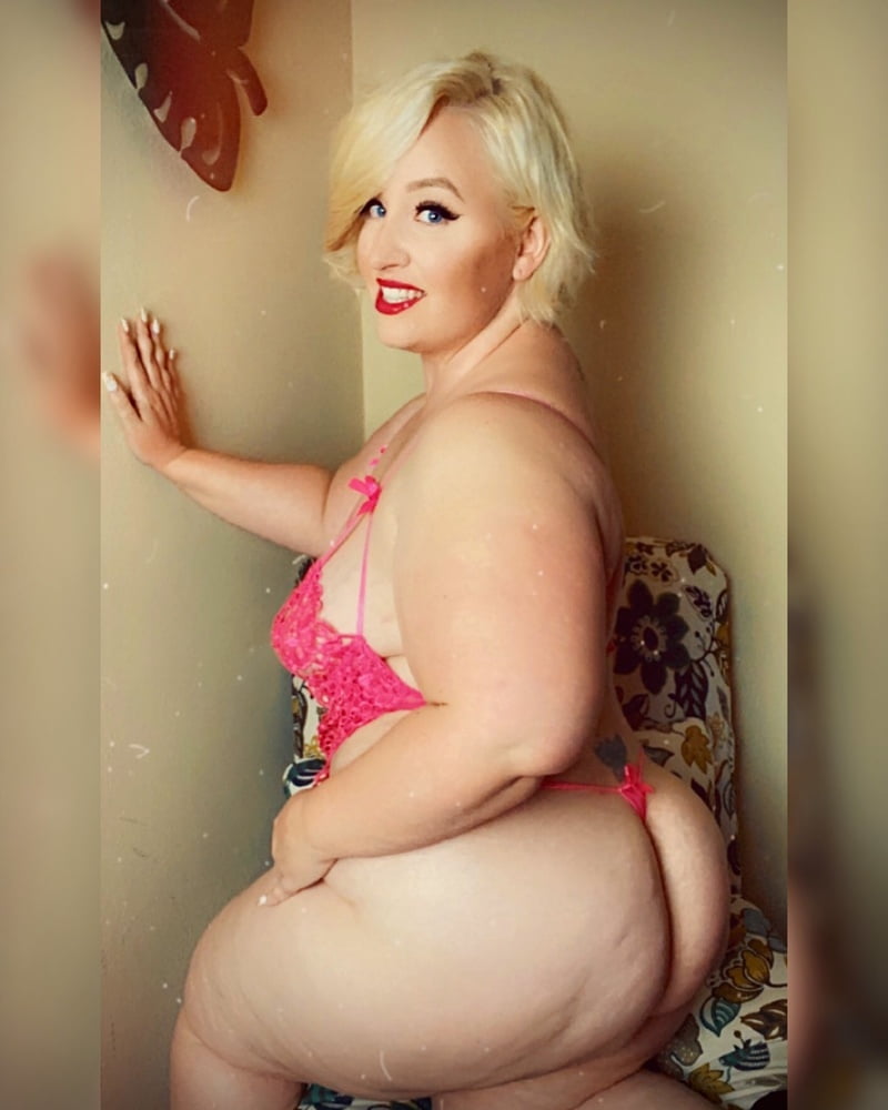 Thick Blonde #89854738