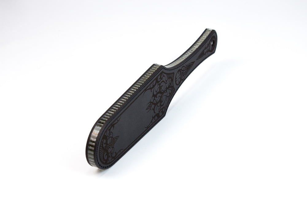 Hard Leather Paddle. The Glass Midrib #93601859