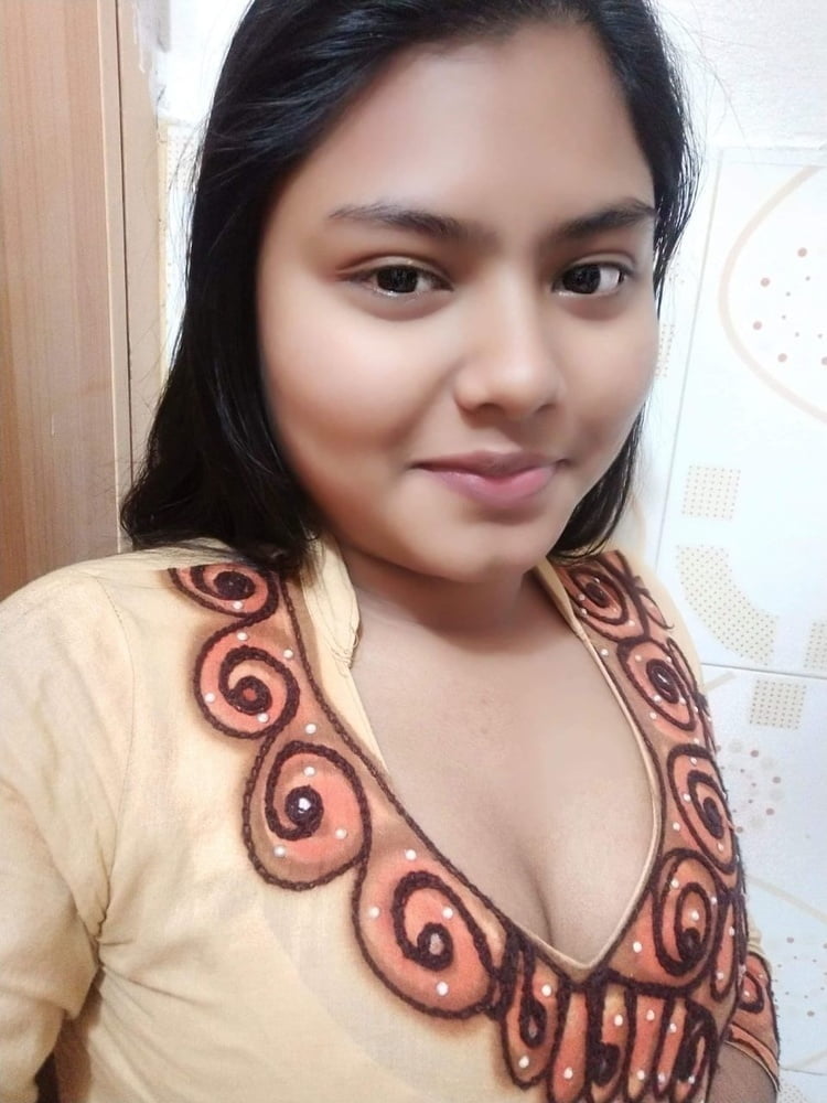 Neue bangladeshi Mädchen zeigt Brüste #105633891