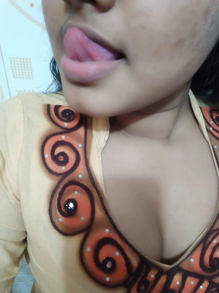 Neue bangladeshi Mädchen zeigt Brüste #105633930