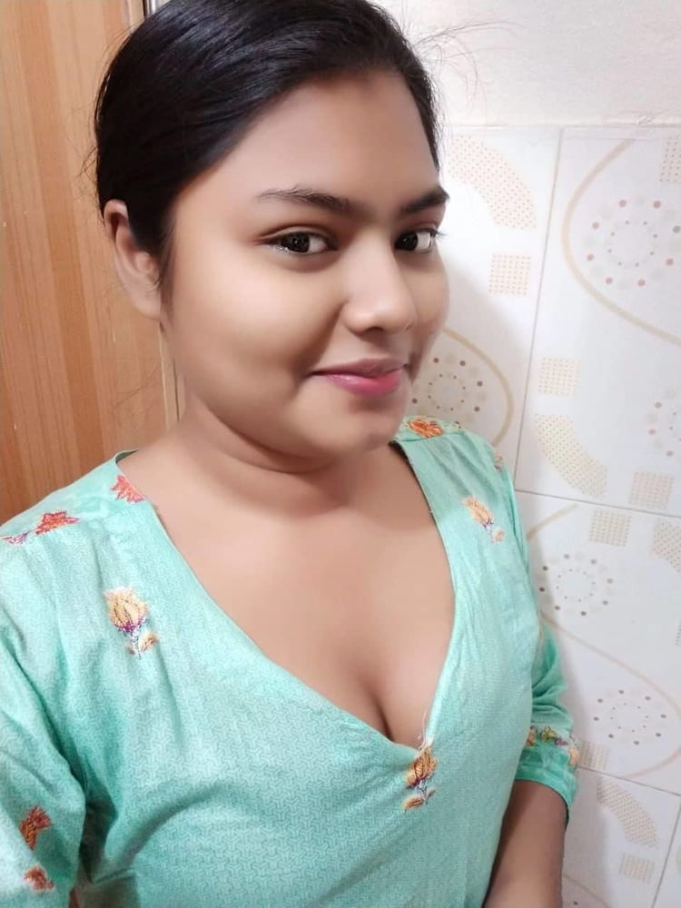 Neue bangladeshi Mädchen zeigt Brüste #105633976