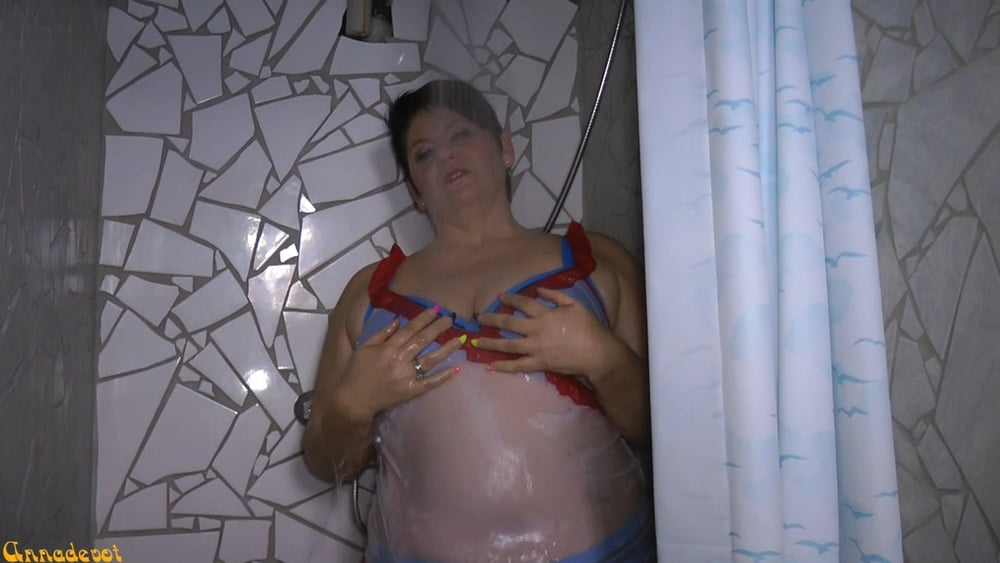 Annadevot - WETLOOK in the shower in BIKINI #106583648