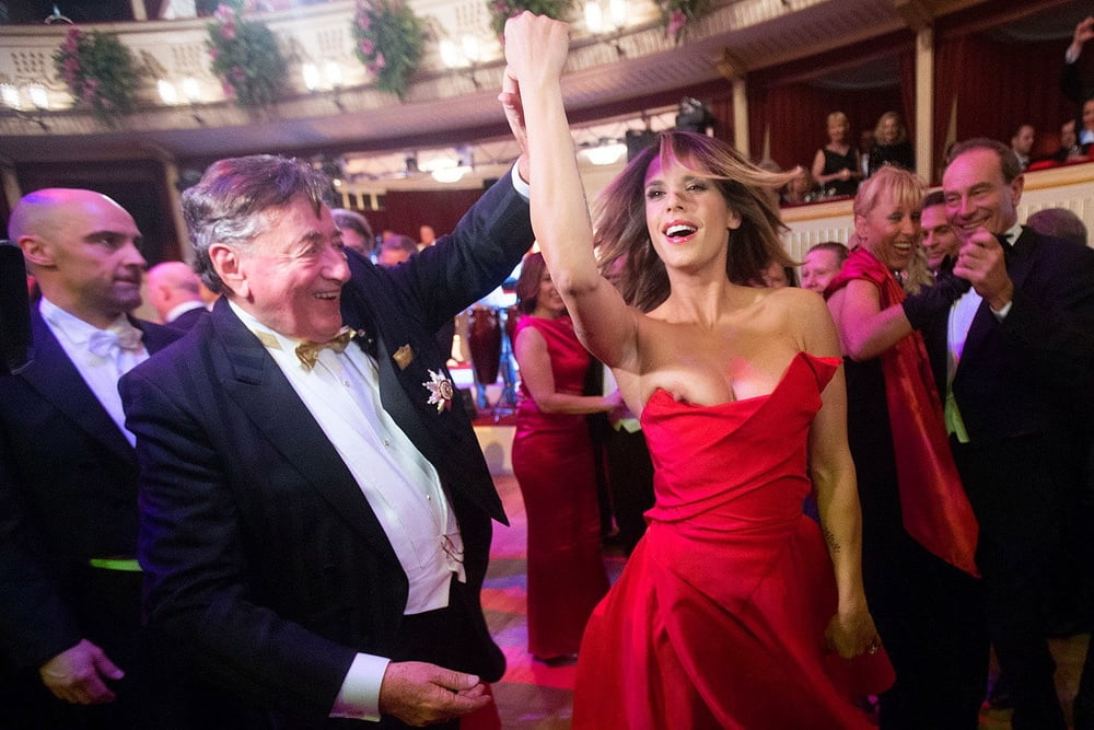 Matures mix 85
 #90232071