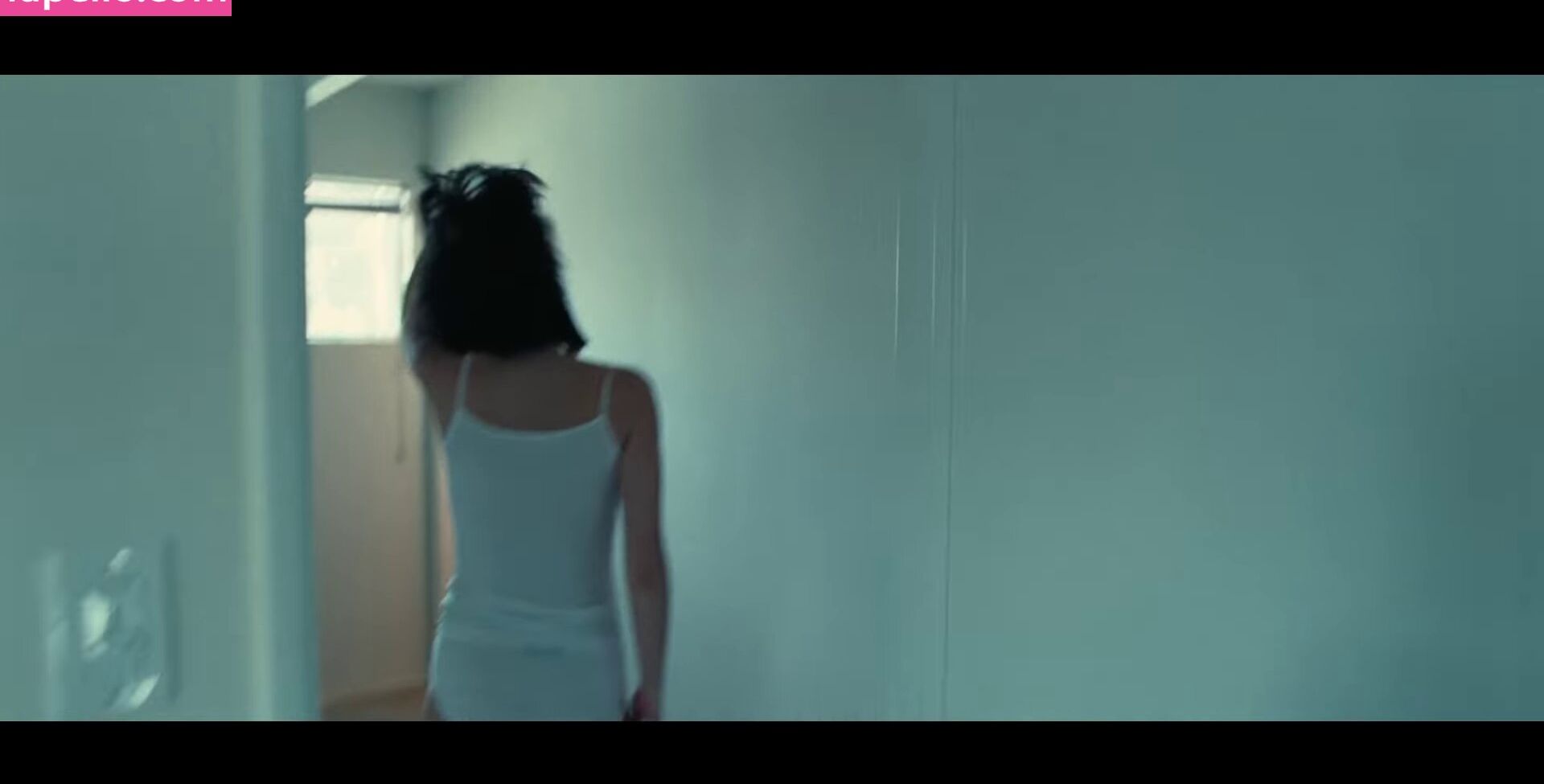 Danielle Haim desnuda #108523918
