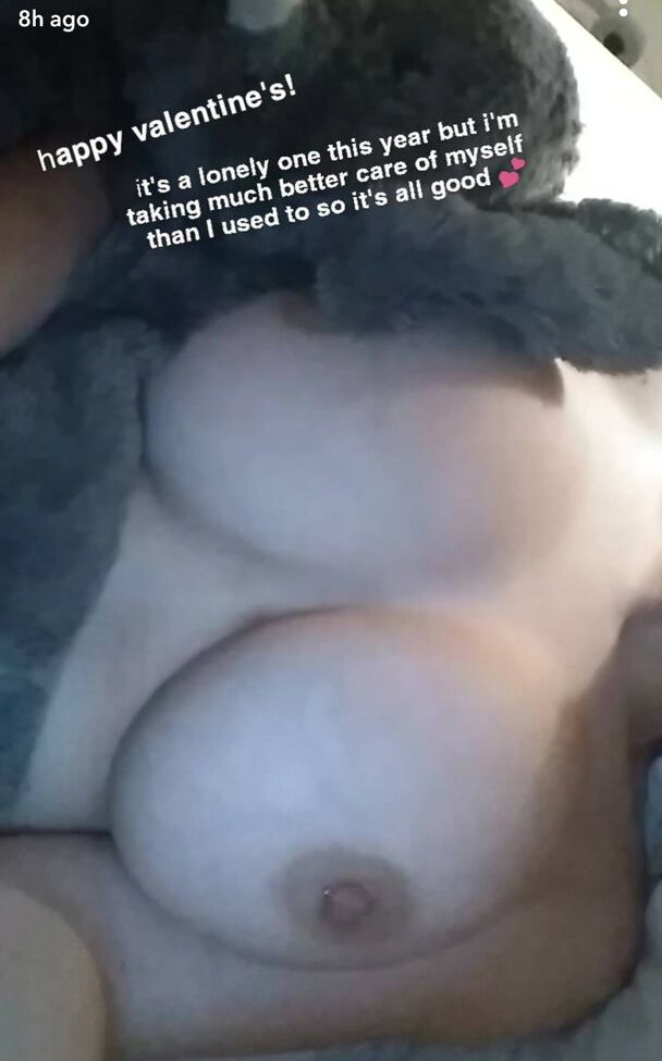 Emilie desnuda #109448842