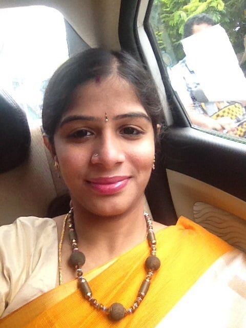 Nicht-tamilische nackte häusliche Tante
 #88755614