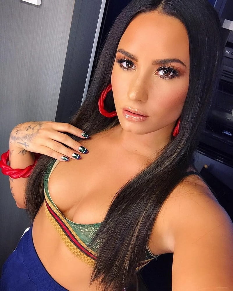 Demi Lovato #92803013