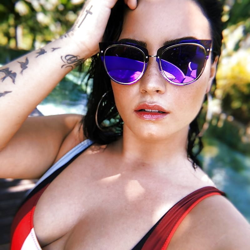 Demi Lovato #92803071