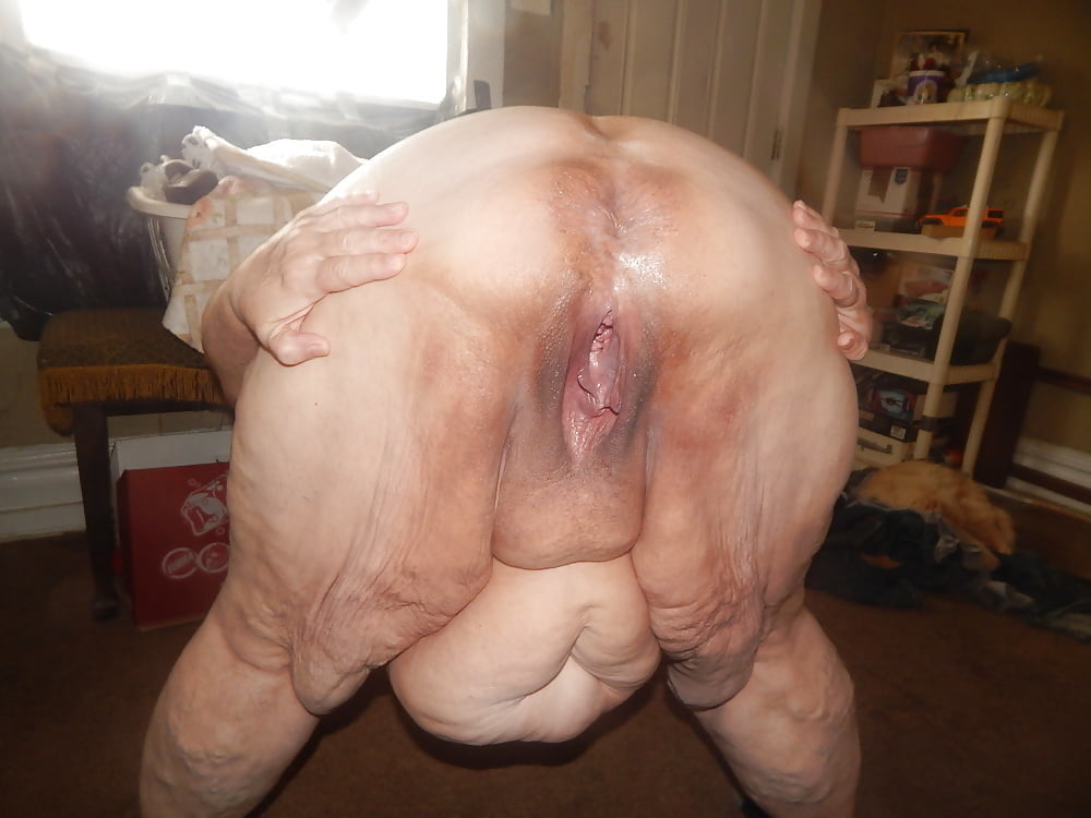 Geile Arsche 2 #94701448