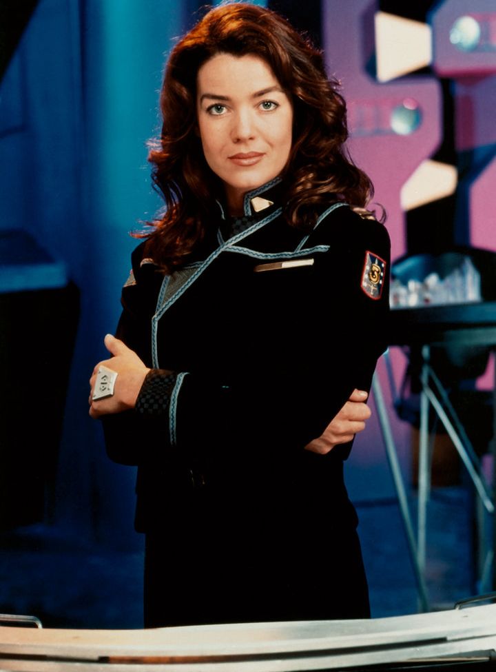 Claudia Christian desnuda #108636402