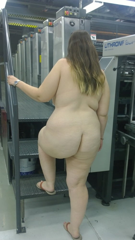 BBW MILF naked at work #99612418