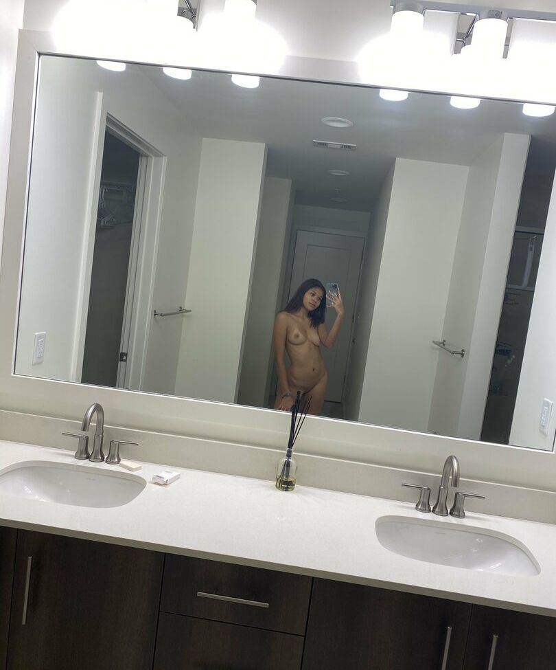 Michelle Anderson nude #109671880