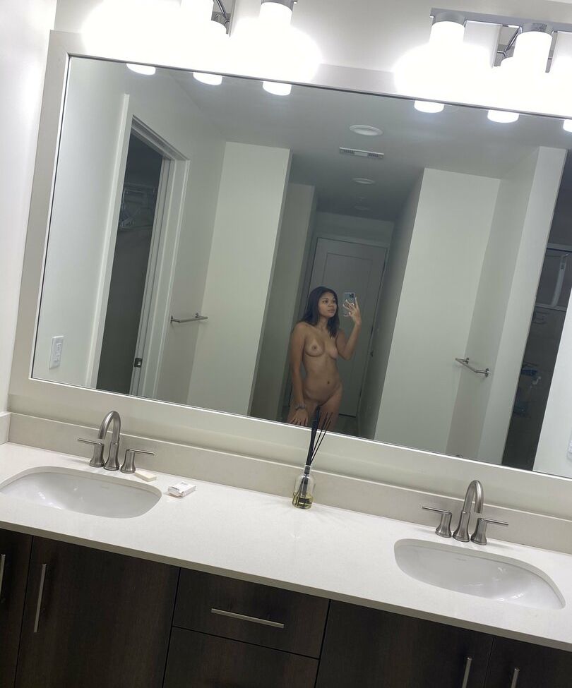 Michelle Anderson nude #109671887