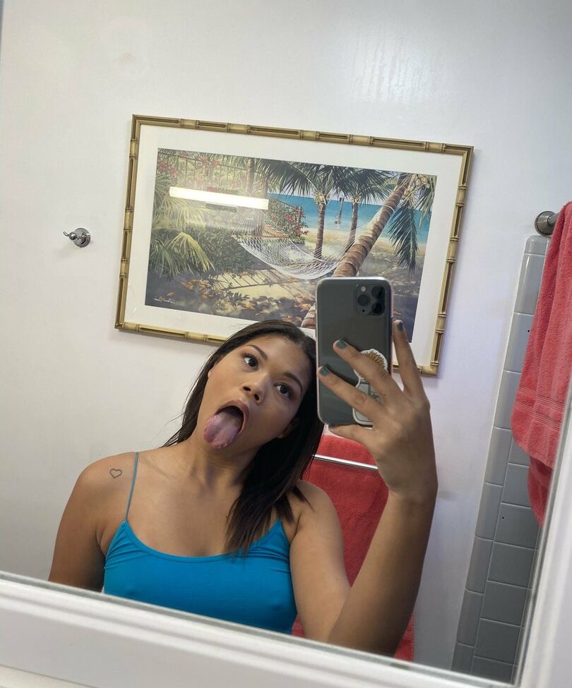 Michelle Anderson nude #109671891