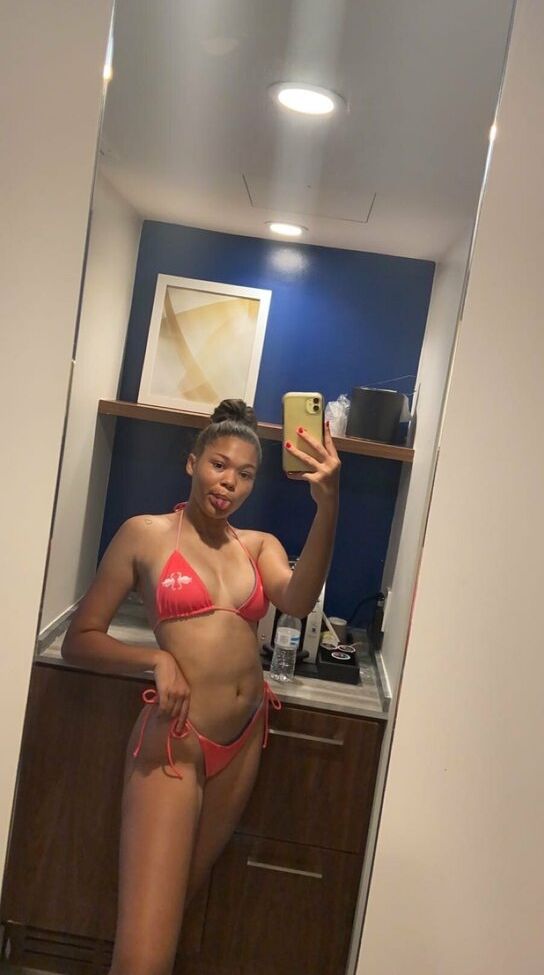 Michelle Anderson nude #109671921