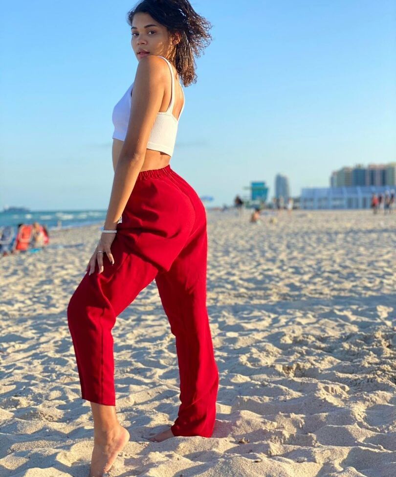 Michelle Anderson nude #109671926