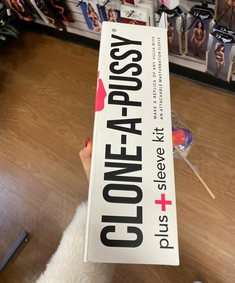 Michelle Anderson nude #109671939