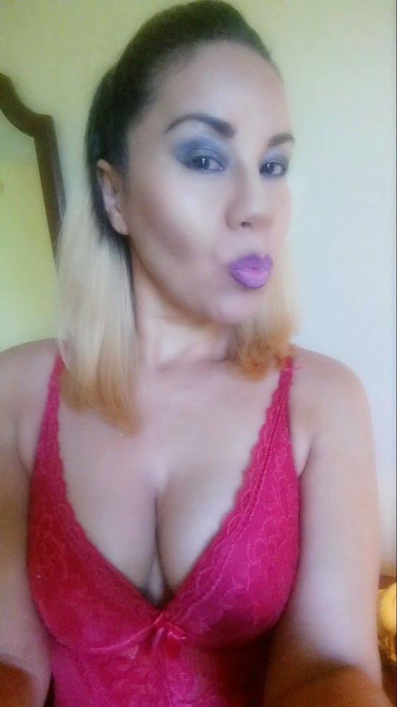 Latina Milf Queen Rouge Pt 2 #95974829