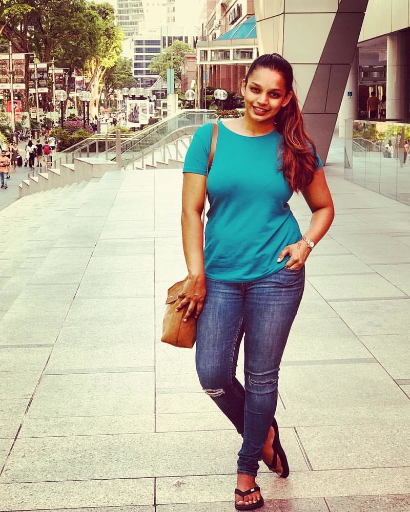 Kavindya adikari hot pics
 #104646424