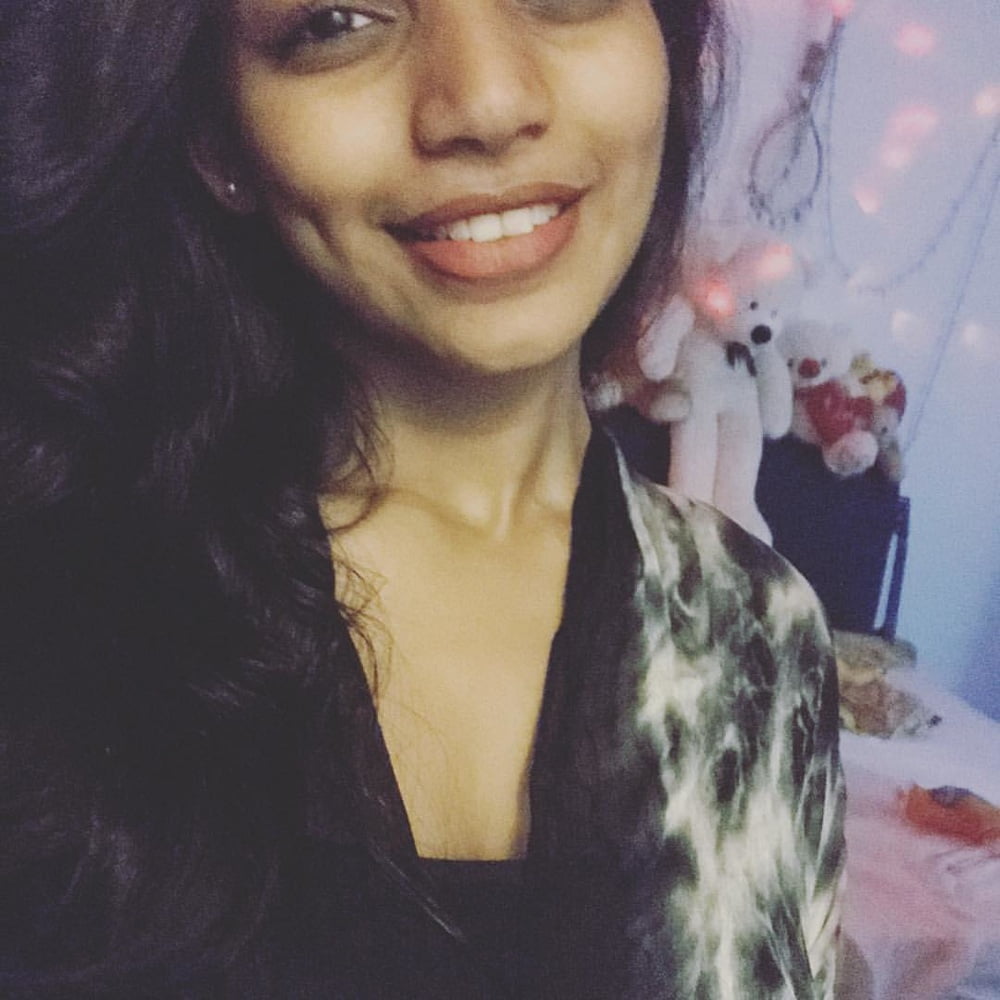 Kavindya adikari hot pics
 #104646444